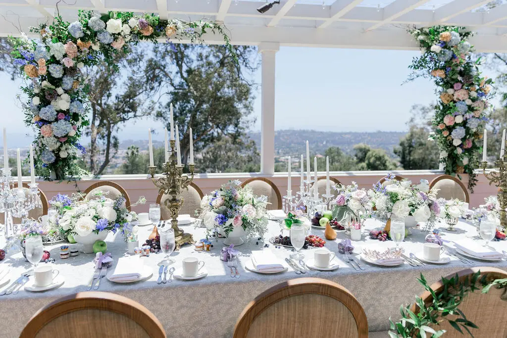 Bridgerton wedding table decor