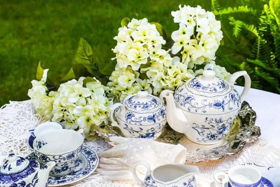 bridgerton wedding tea set